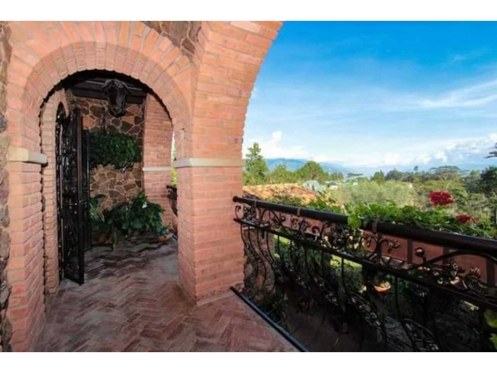 VENTA DE CASA ESTILO TOSCANO ITALIANO MESA DE LOS SANTOS SANTANDER - 4