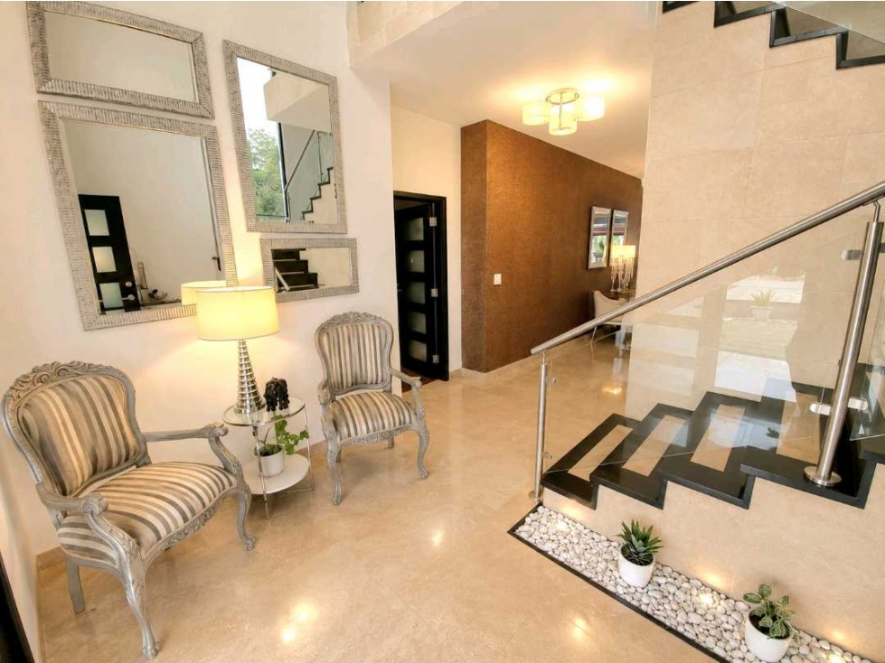 VENTA DE CASA EXCLUSIVA EN CLAYTON CIUDAD DE PANAMÁ — foto 2