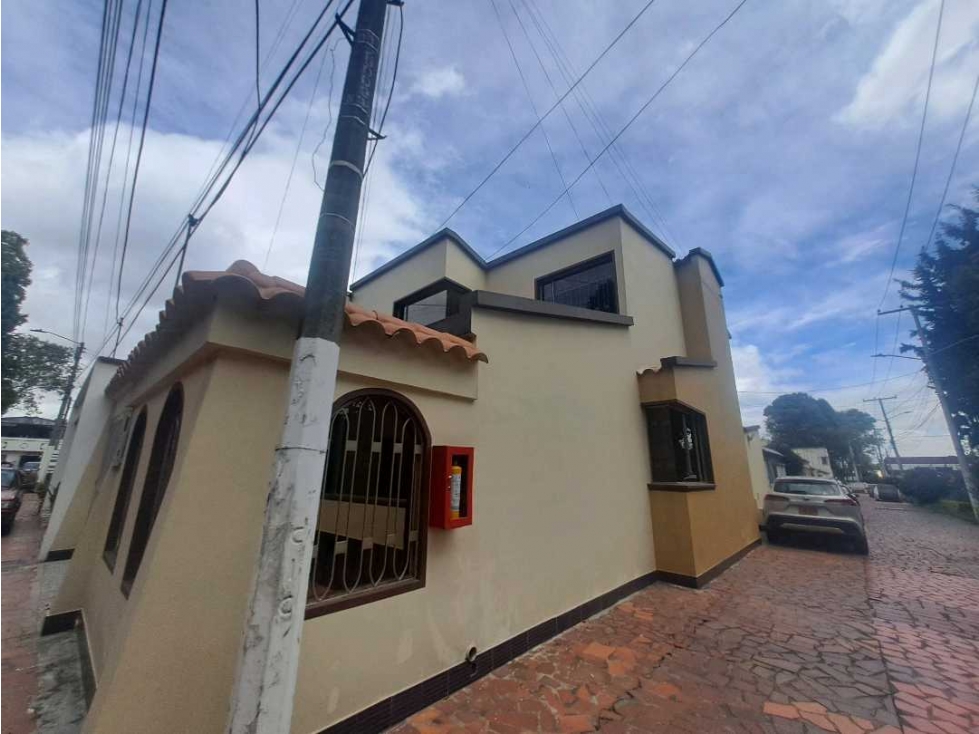 VENTA DE CASA FAMILIAR EN CASTILLA KENNEDY ESQUINERA — foto 4