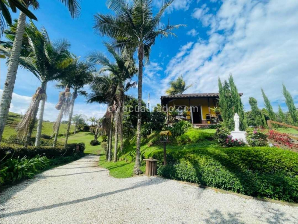 Venta de casa finca cerca a San Antonio de Pereira, Rionegro