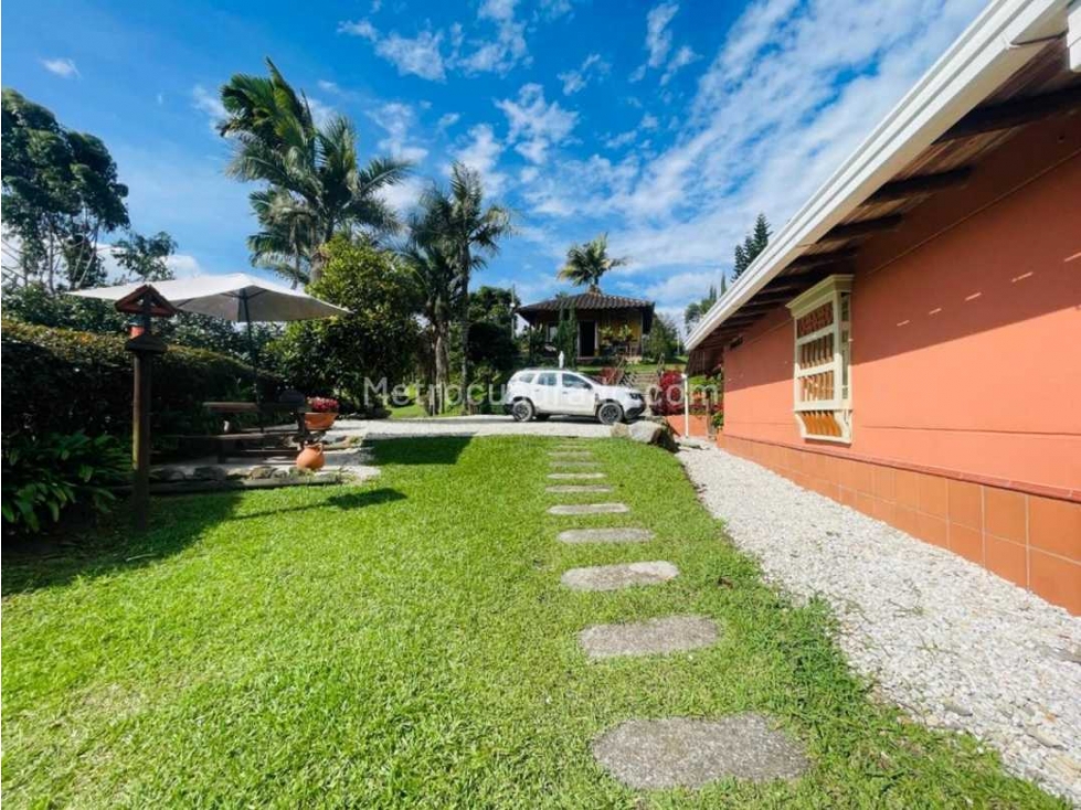 Venta de casa finca cerca a San Antonio de Pereira, Rionegro — foto 4