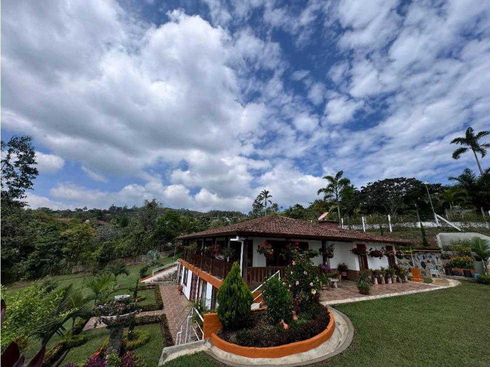 VENTA DE CASA FINCA EN EL CARMEN, 200. - 2