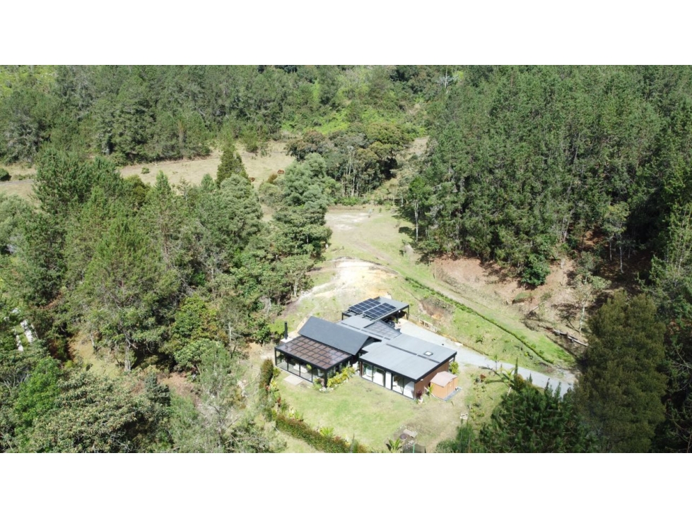 Venta de Casa Finca en Exclusiva Parcelación en El Retiro — foto 2