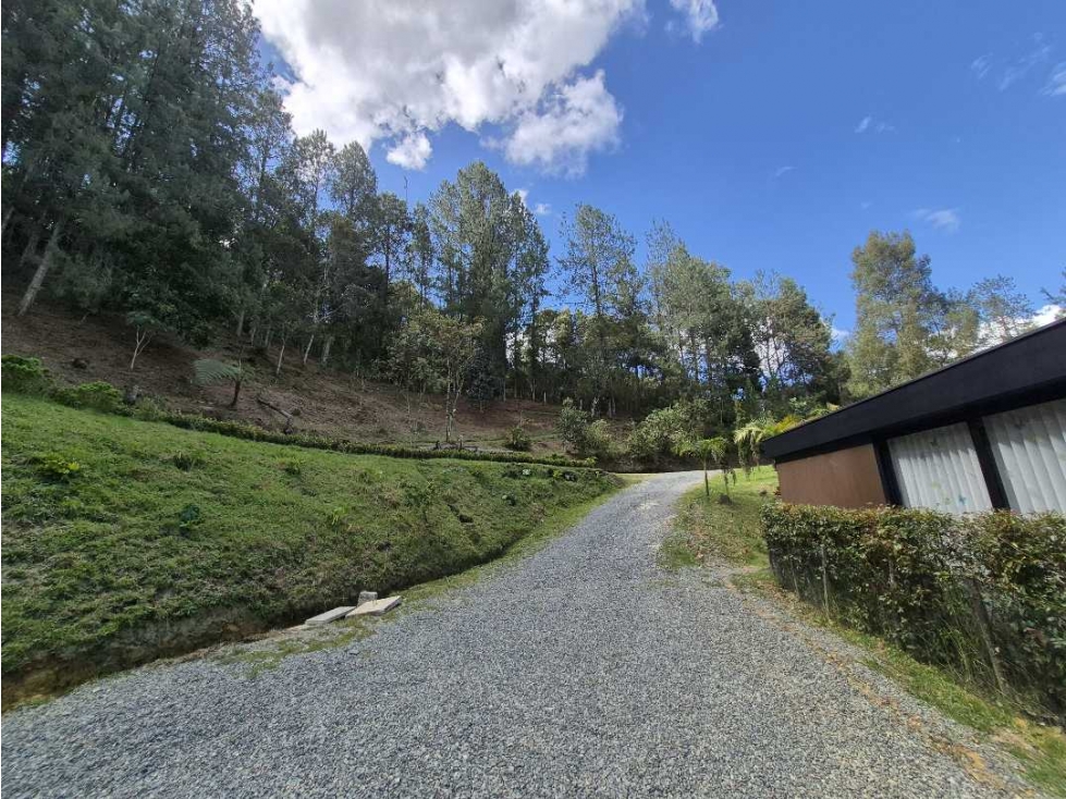 Venta de Casa Finca en Exclusiva Parcelación del Retiro — foto 3