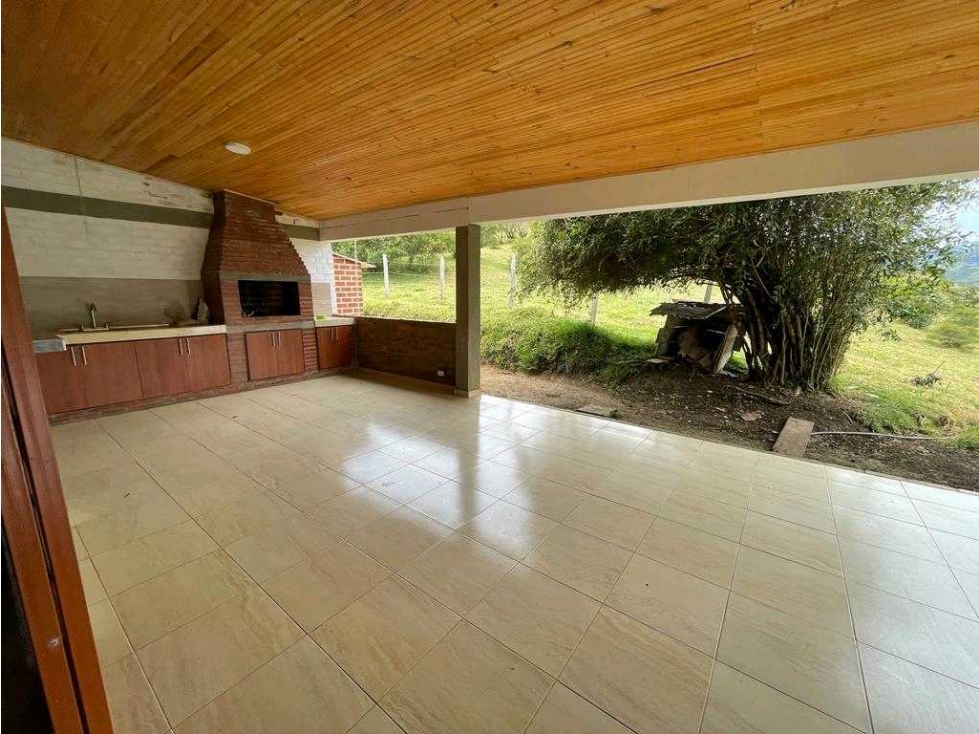 VENTA DE CASA FINCA EN SILVIA, CAUCA 211. — foto 2