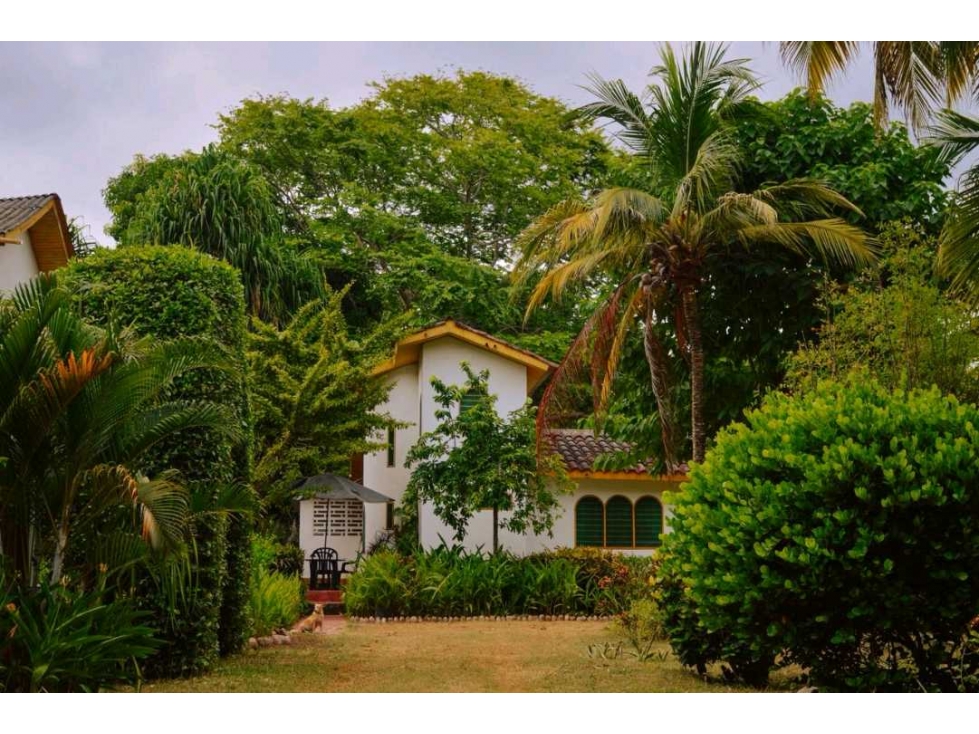 VENTA DE CASA FINCA FRENTE AL MAR VILLA AMAPOLA - 3