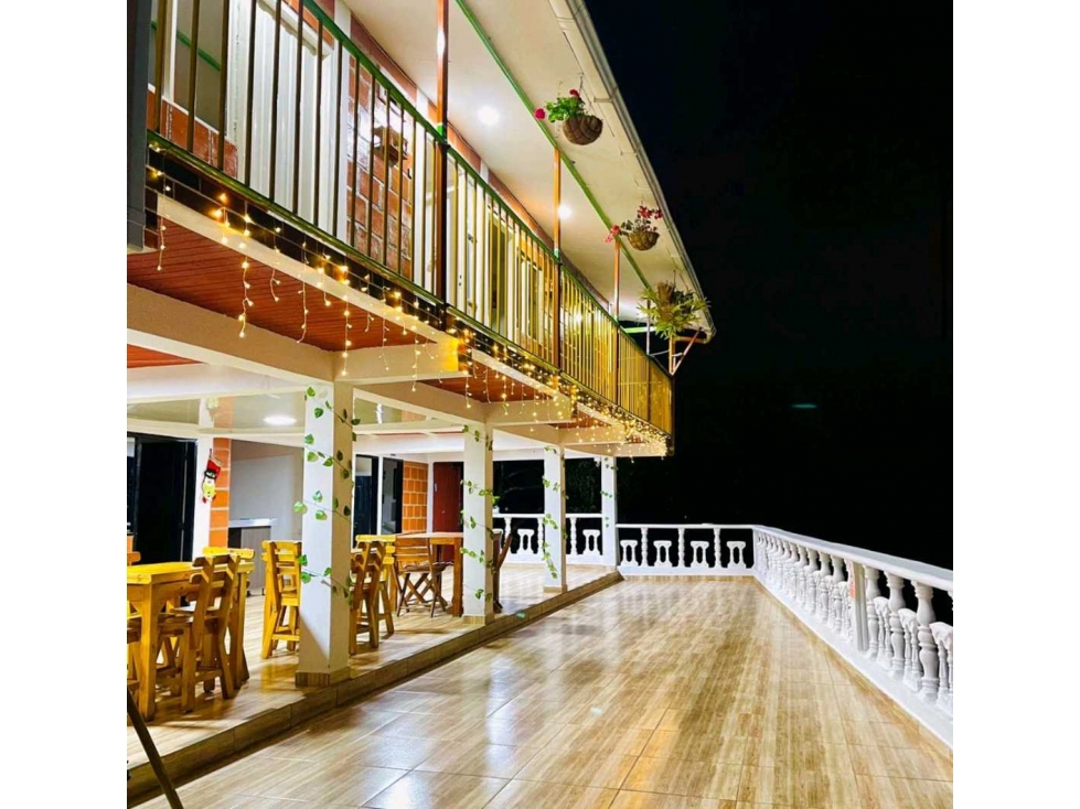 Venta de Casa Hotel en Pereira CF - 2