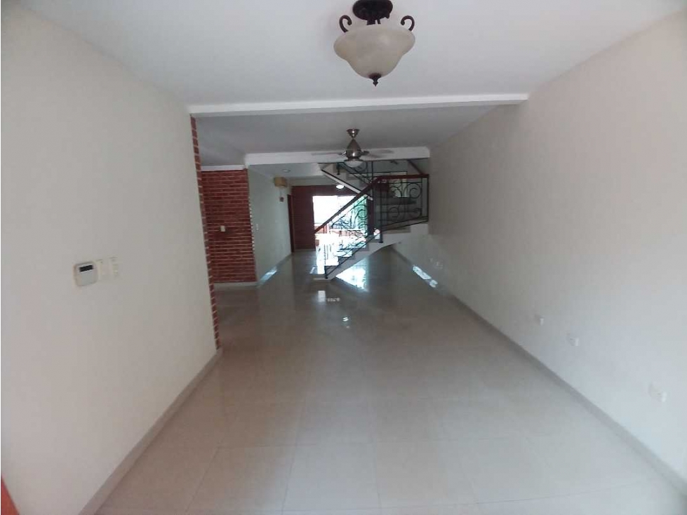 Venta de casa independiente Altos de Riomar — foto 2