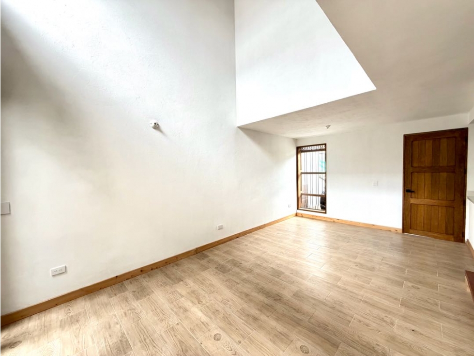 VENTA DE CASA INDEPENDIENTE EL RETIRO, SECTOR RETIRO DEL VIENTO — foto 2