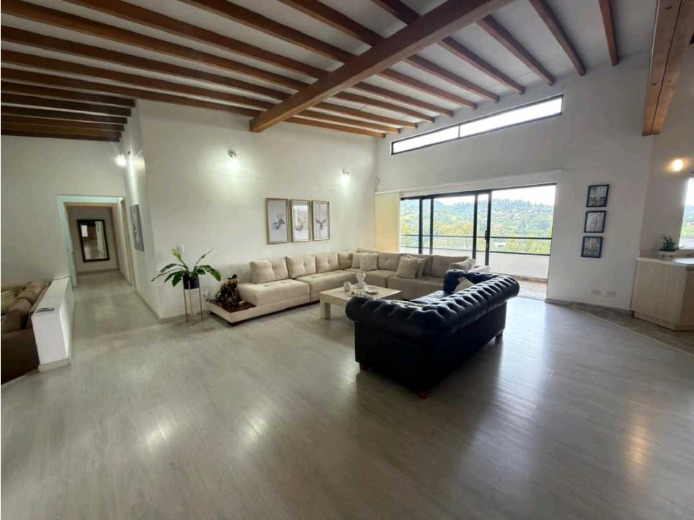 VENTA DE CASA DOBLE EN EL ESCOBERO, PARTE ALTA. — foto 4