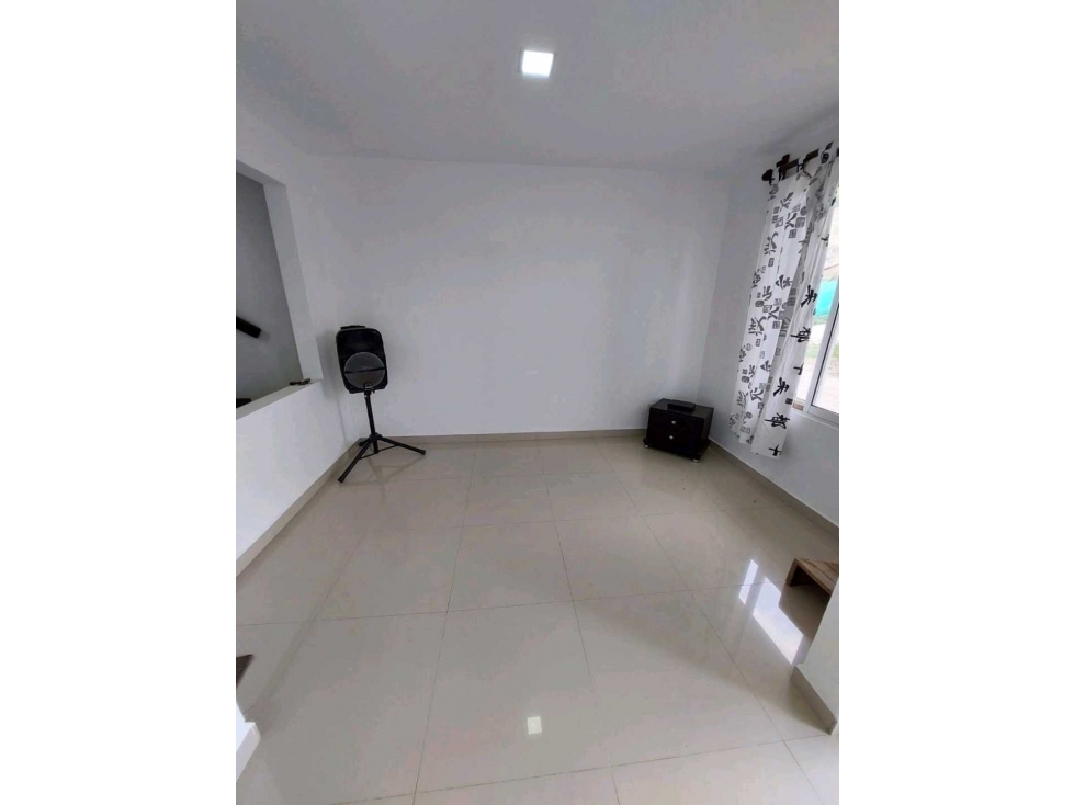 VENTA DE CASA LOS ANGELES CARTAGO VALLE — foto 4