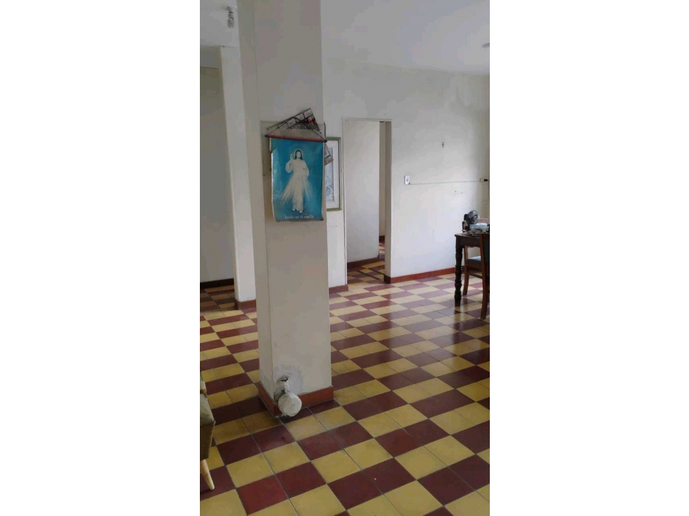 Venta de casa lote cerca al Parque de Envigado