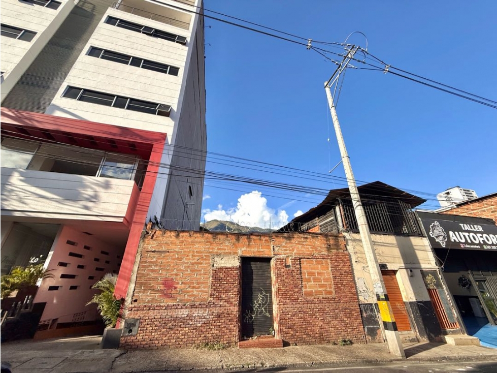 VENTA DE CASA LOTE EN BARRIO PRADO - CERCA AL PARQUE PRINCIPAL DE BELL — foto 3