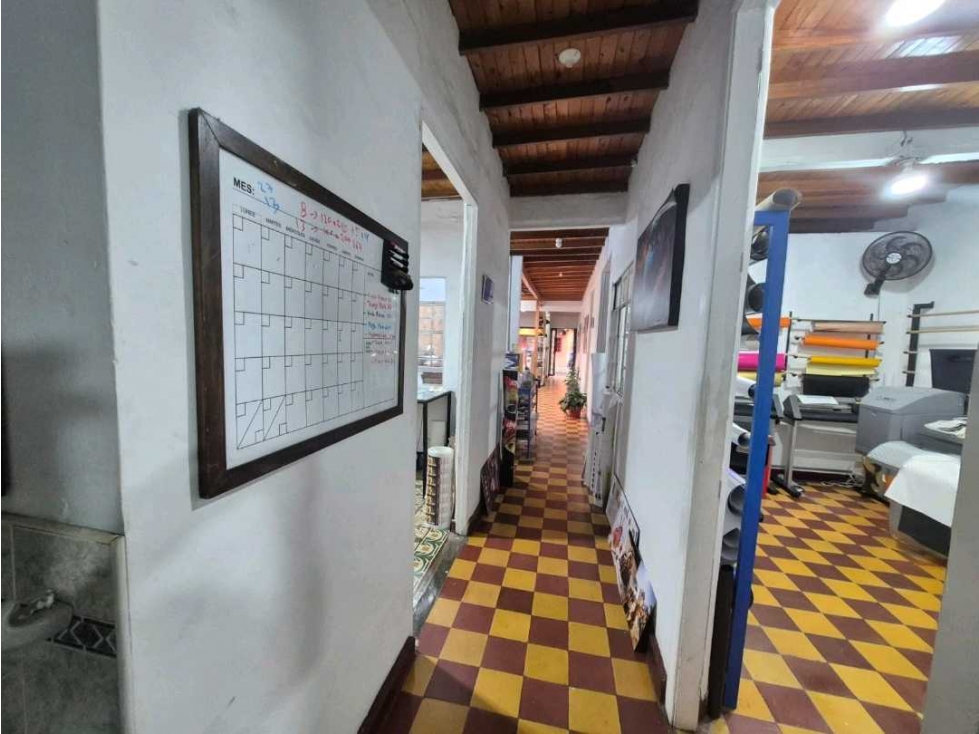 VENTA DE CASA LOTE EN CALDAS, SECTOR PARQUE PRINCIPAL - 2