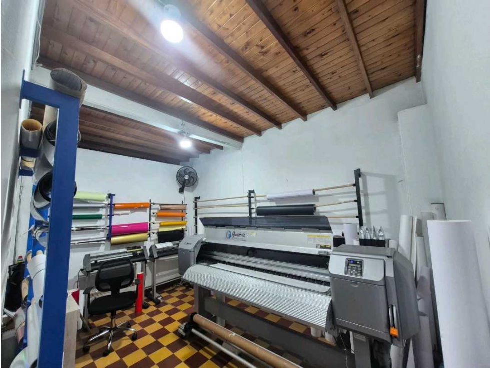 VENTA DE CASA LOTE EN CALDAS, SECTOR PARQUE PRINCIPAL - 6