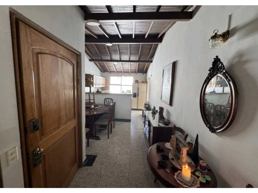 VENTA DE CASA LOTE EN LAURELES SECTOR ESTADIO. — foto 5