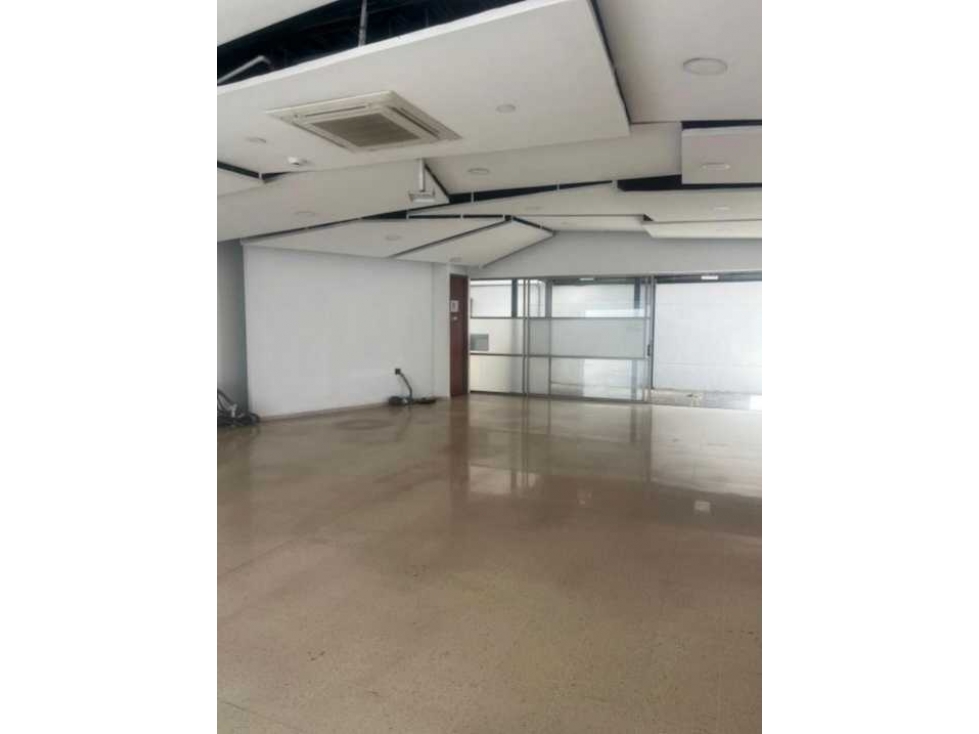 VENTA DE CASA LOTE EN PATIO BONITO, CERCA A ESTACIÓN METRO.