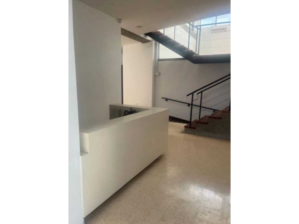 VENTA DE CASA LOTE EN PATIO BONITO, CERCA A ESTACIÓN METRO. — foto 2