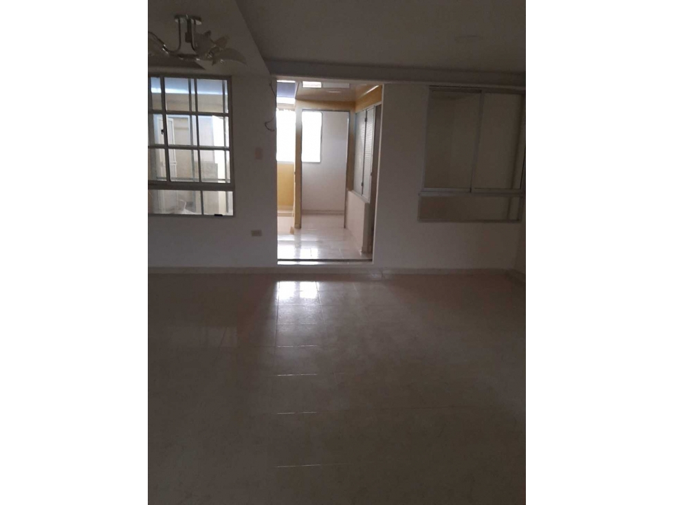 VENTA DE CASA MULTIFAMILIAR EN EL 7 AGOSTO TP — foto 2