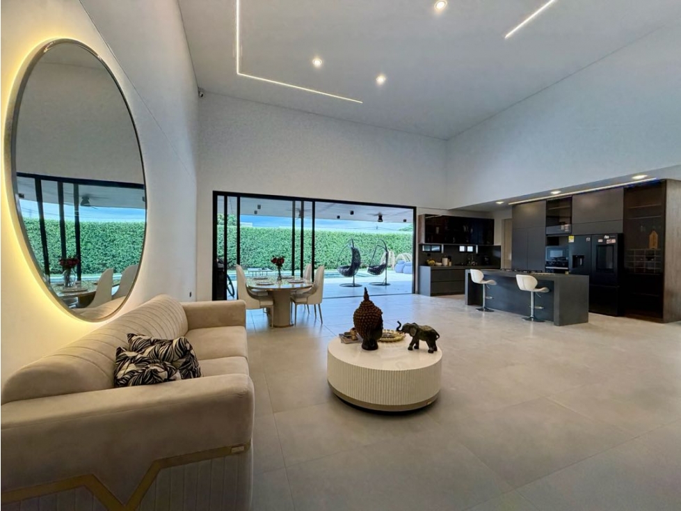 Venta de Casa Nueva en Conominio Campestre en Alfaguara Las Mercedes