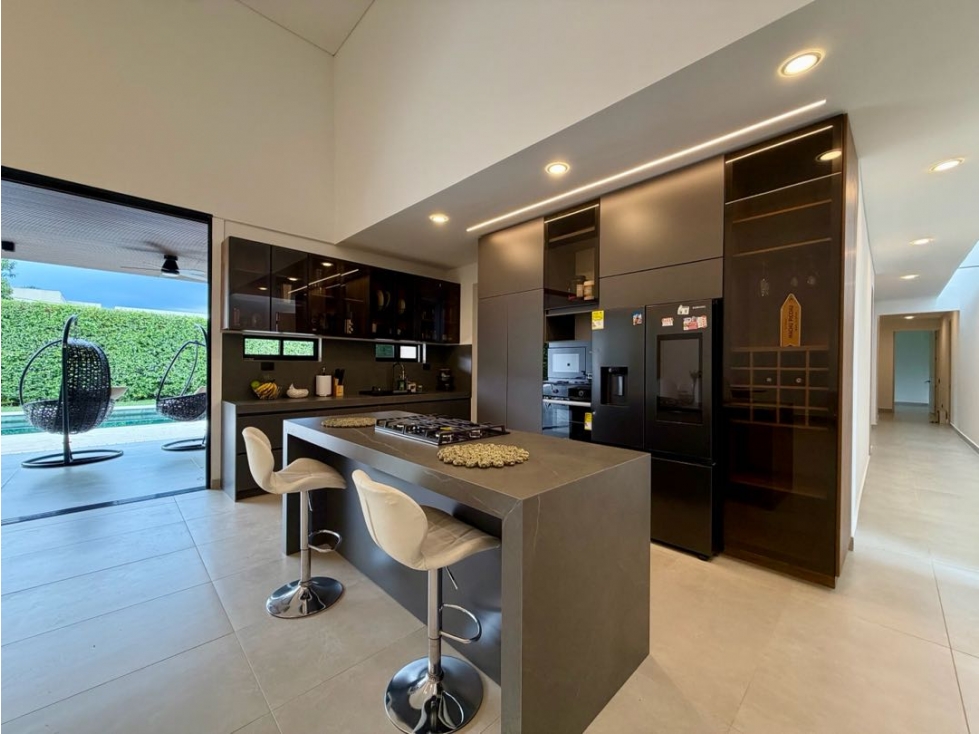 Venta de Casa Nueva en Conominio Campestre en Alfaguara Las Mercedes — foto 2