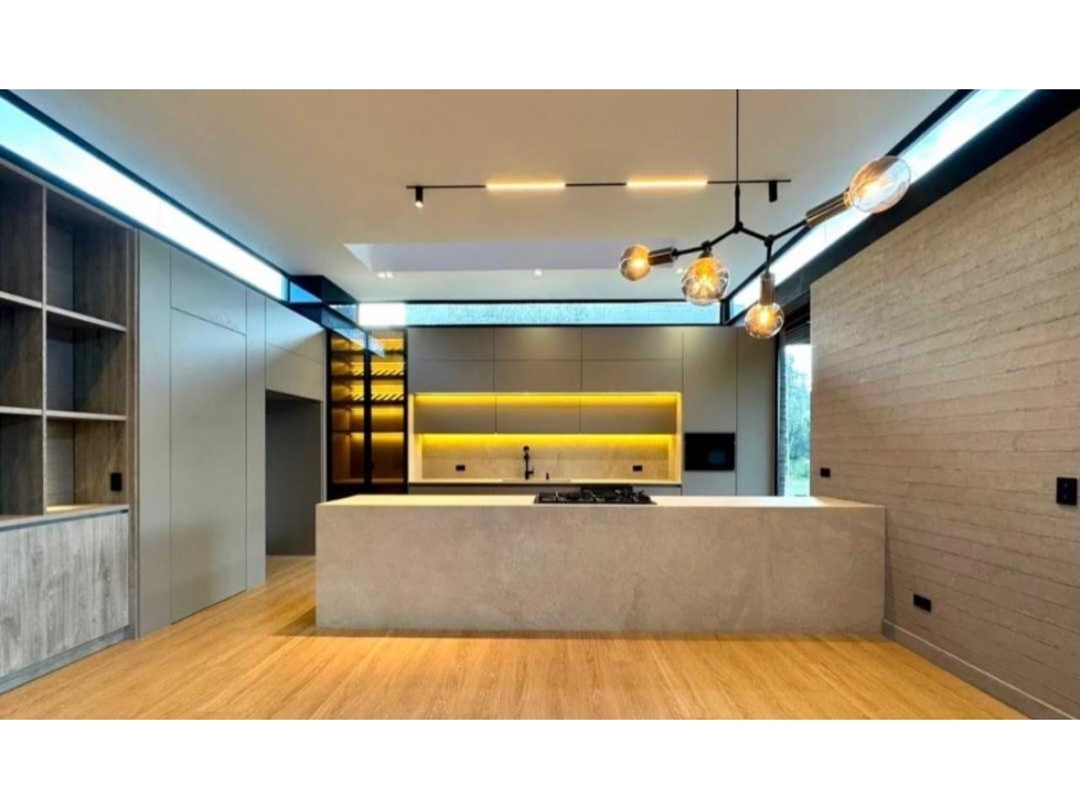 VENTA DE CASA NUEVA EN EL ALTO DE PALMAS, SECTOR ACUARELA.