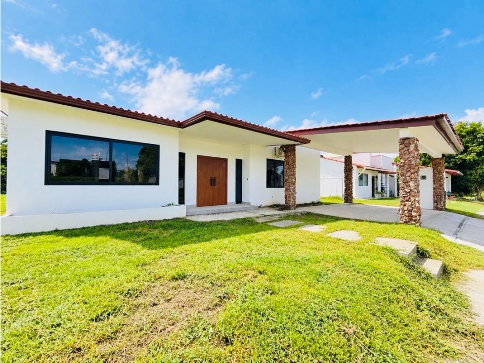 Venta de Casa nueva en Residencial Malibu, Gorgona