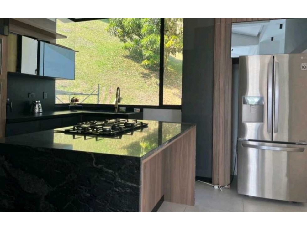 Venta De Casa Palmas Medellìn — foto 3