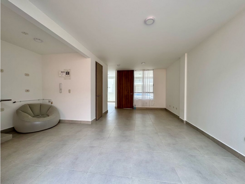 Venta de Casa Para Estrenar en Ciudad Country Jamundi — foto 3