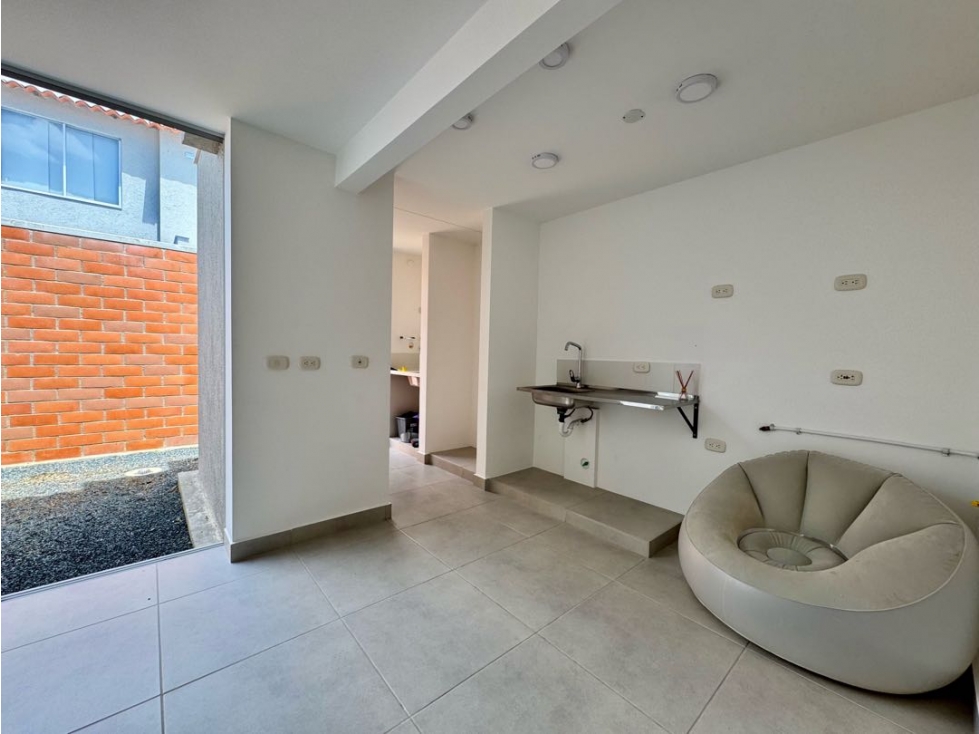 Venta de Casa Para Estrenar en Ciudad Country Jamundi — foto 5