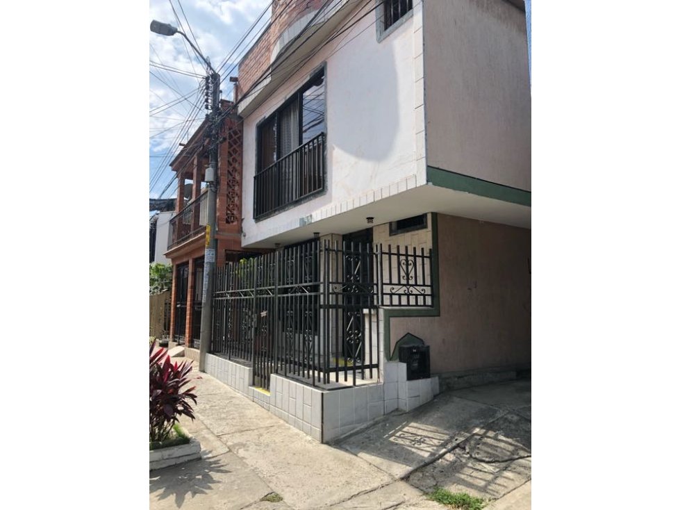 VENTA DE CASA EXTERNA EN VILLAS DE VERACRUZ CALI