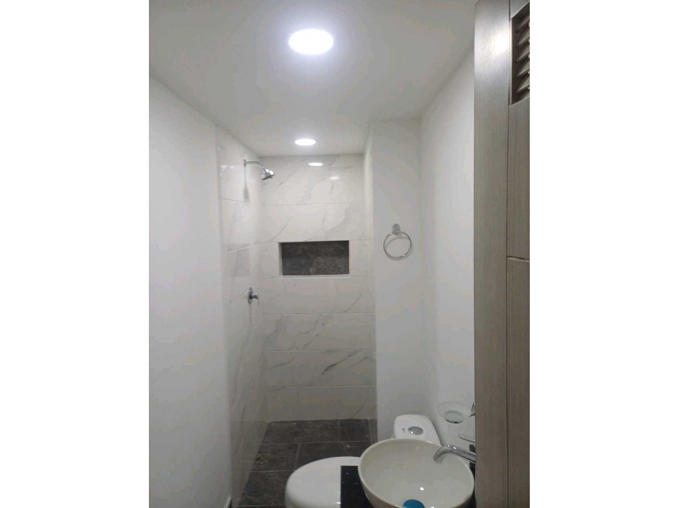 Venta de casa primer piso PH en Laureles Santa Teresita, Medellín — foto 4