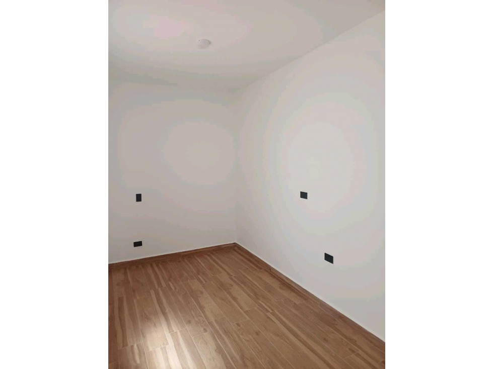 Venta de casa primer piso PH en Laureles Santa Teresita, Medellín — foto 5