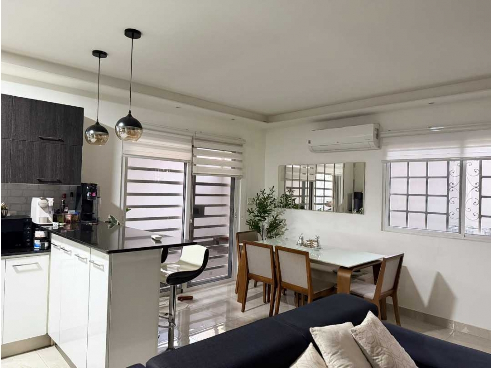 VENTA DE CASA REMODELADA AMUEBLADO DE UNA PLANTA EN CHANIS — foto 6
