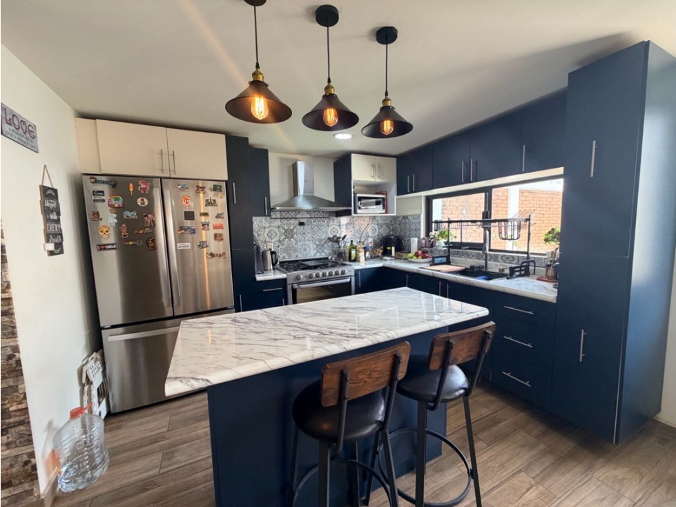 Venta de Casa Seminueva Remodelada en Sendero de los Pinos — foto 6