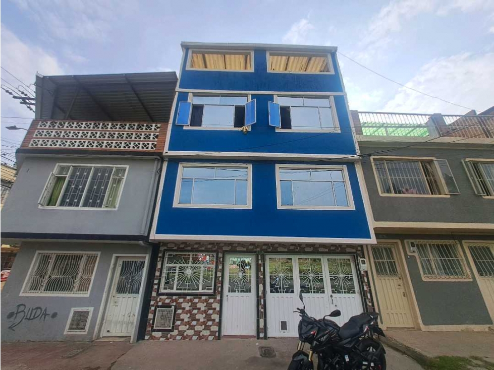 VENTA DE CASA RENTABLE EN BOSA ANTONIA SANTOS