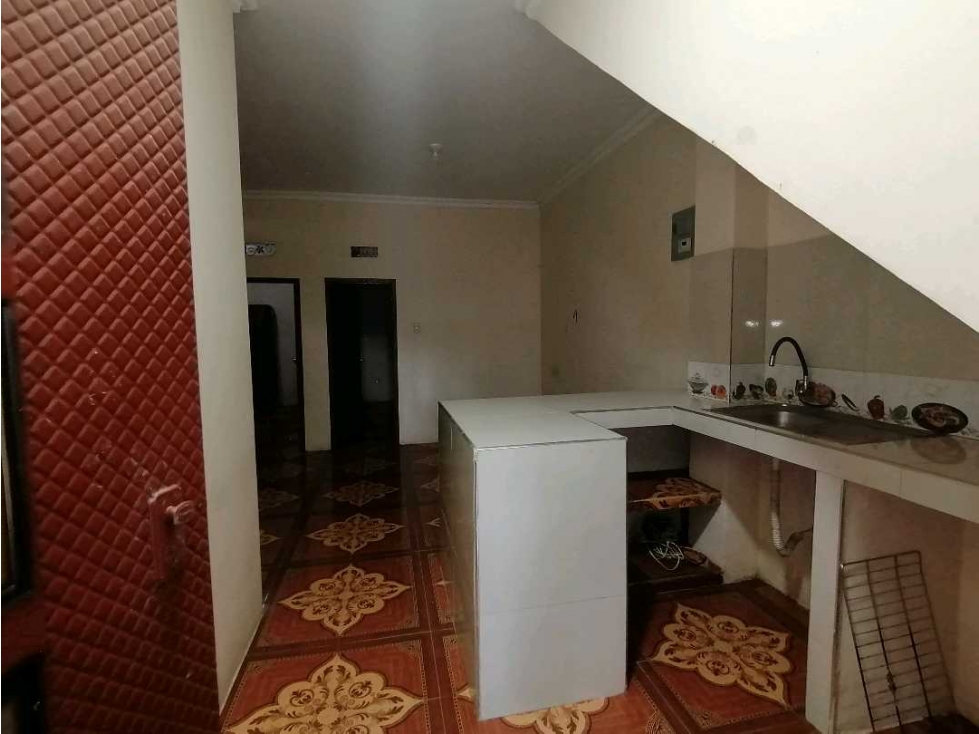 VENTA DE CASA RENTERA - 5