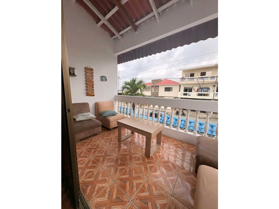 VENTA DE CASA RENTERA EN VILLAMIL PLAYAS - 2