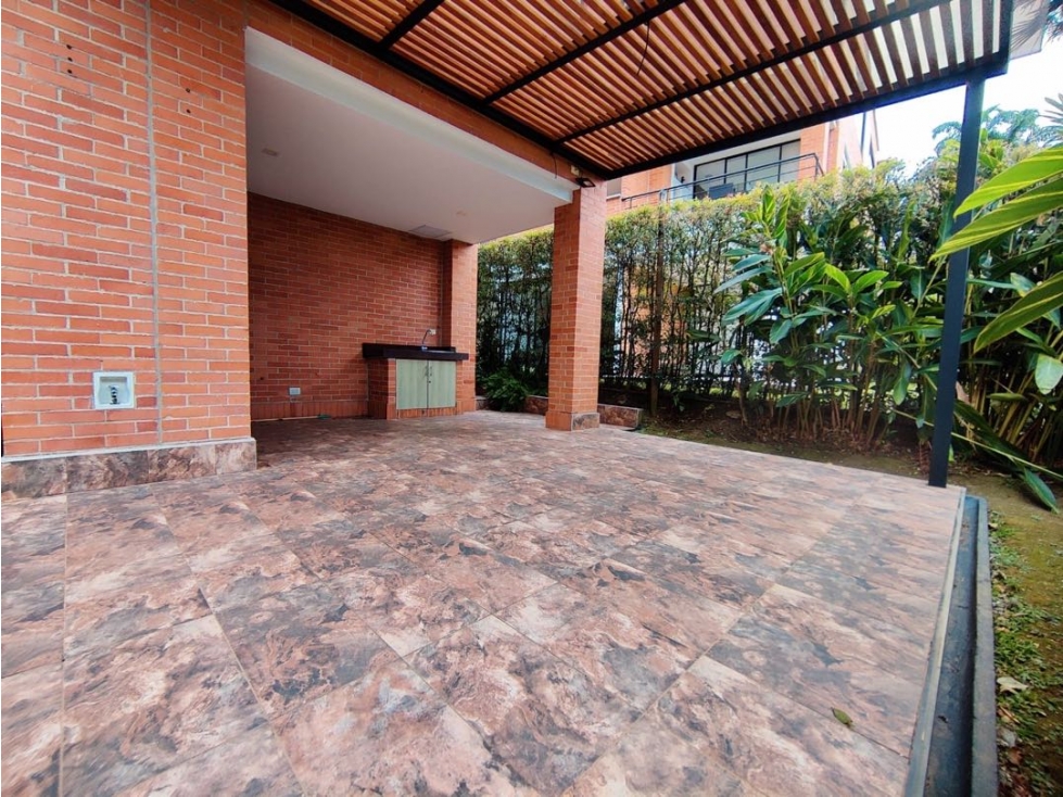 VENTA DE CASA SECTOR LA CALLEJA ENVIGADO - 6