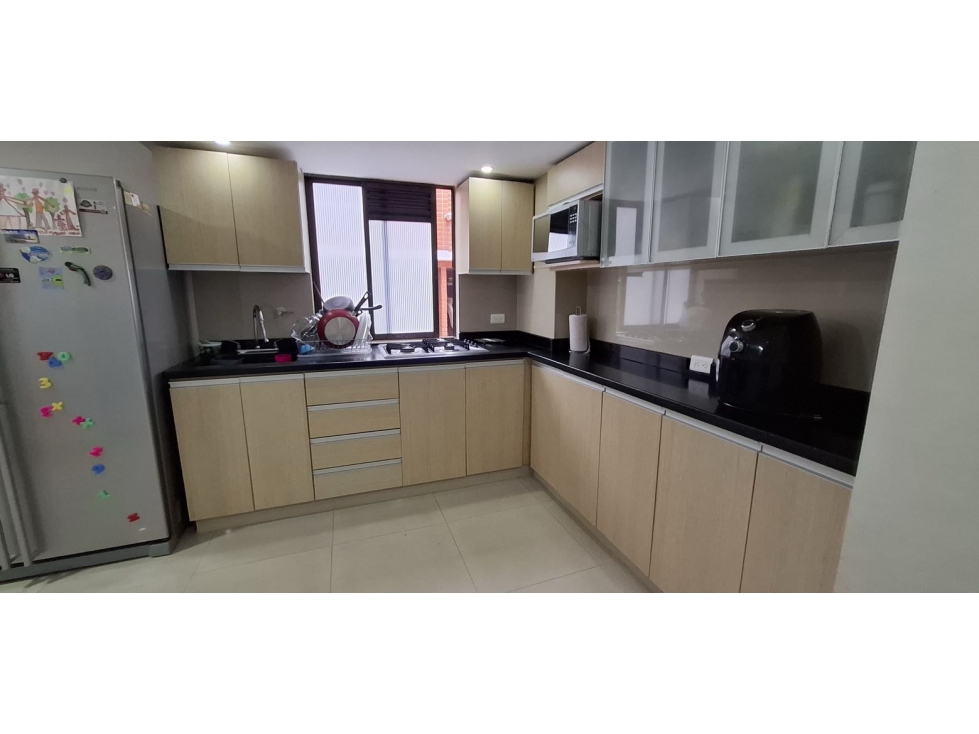 Venta de casa sector la mota en excelente estado