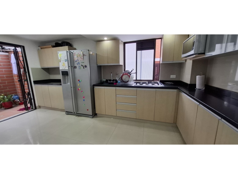 Venta de casa sector la mota en excelente estado — foto 3