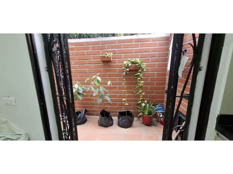Venta de casa sector la mota en excelente estado — foto 4