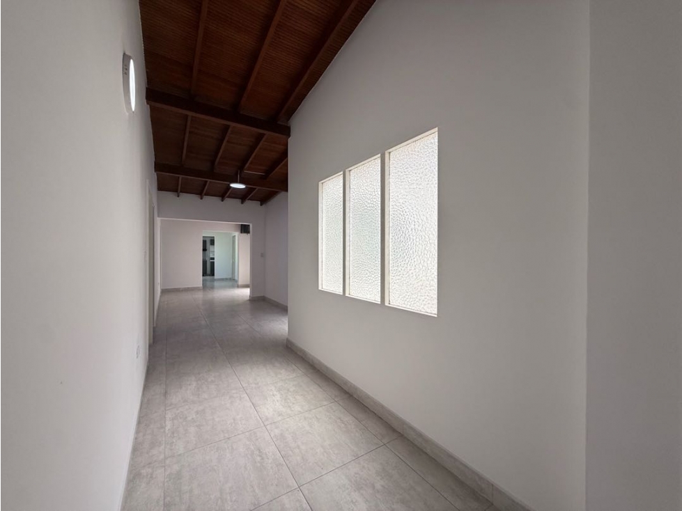 Venta de casa segundo piso en Los Colores, Medellín — foto 3