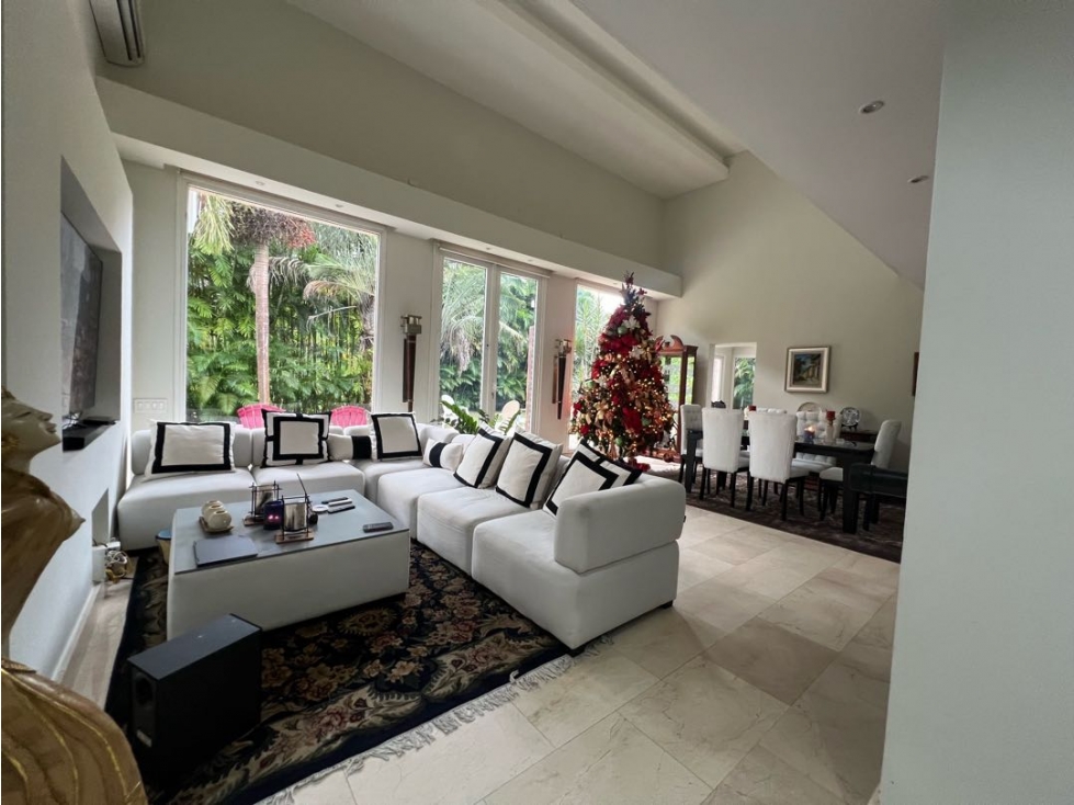 Venta y Alquiler de casa Tucán Contry Club