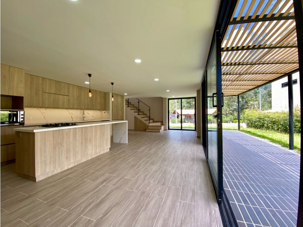 VENTA DE CASA PARA ESTRENAR EN UNIDAD CERRADA EN EL RETIRO ANTIOQUIA