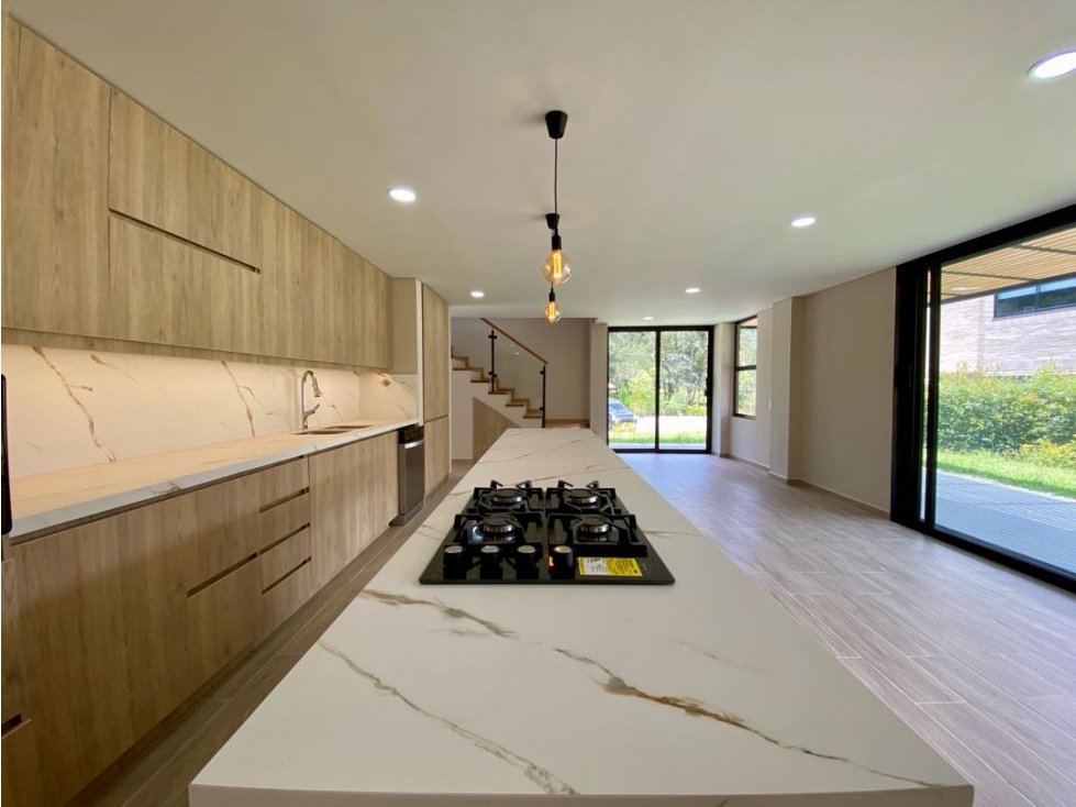 VENTA DE CASA PARA ESTRENAR EN UNIDAD CERRADA EN EL RETIRO ANTIOQUIA — foto 3