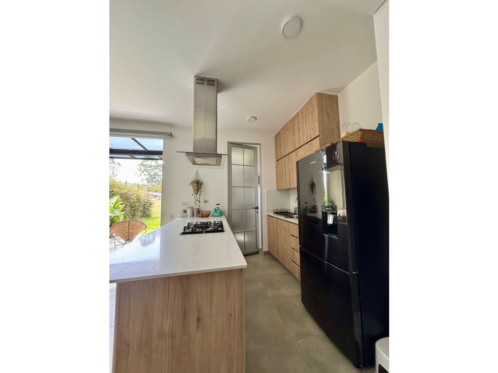 VENTA DE CASA UNIDAD CERRADA EN LA CEJA VÍA LA UNION / 5 MIN DE VIVA — foto 3