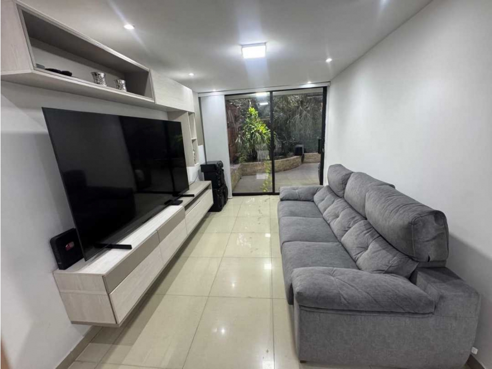 Venta de casa unifamiliar 230m2, Suramérica, La Estrella, en unidad — foto 2