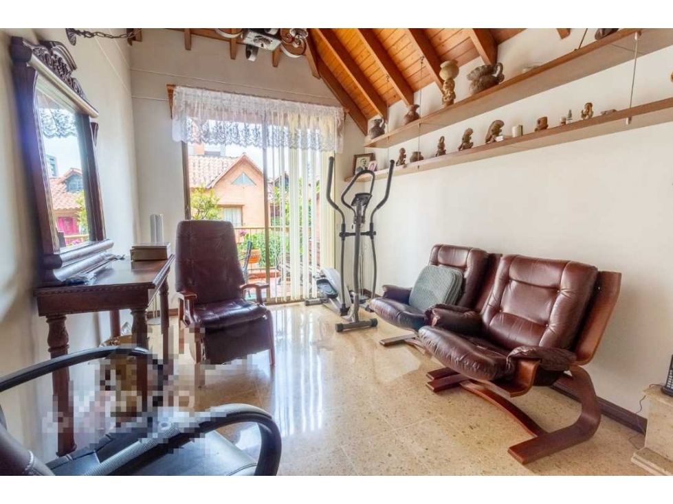 Venta de casa unifamiliar 244m2, Suramérica, Itagüí - 4