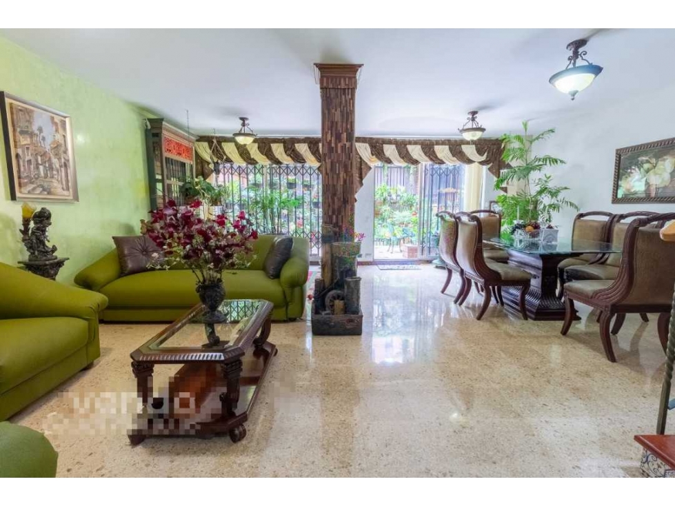 Venta de casa unifamiliar 244m2, Suramérica, Itagüí - 5